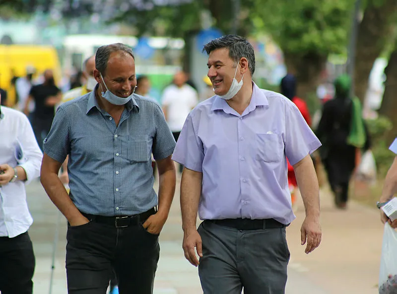 Kocaeli’de maske takmamak için direnen adamdan komik açıklama: Bende virüs olmadığına eminim. Bende mikrop yoktur, mikrop hastada vardır - 5