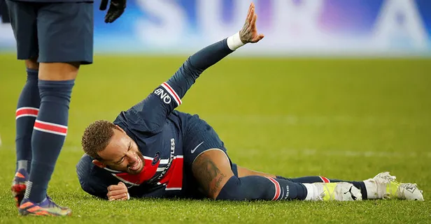 Brezilyalı yıldız futbolcu Neymar'ın gelecek ay sahalara dönmesi bekleniyor