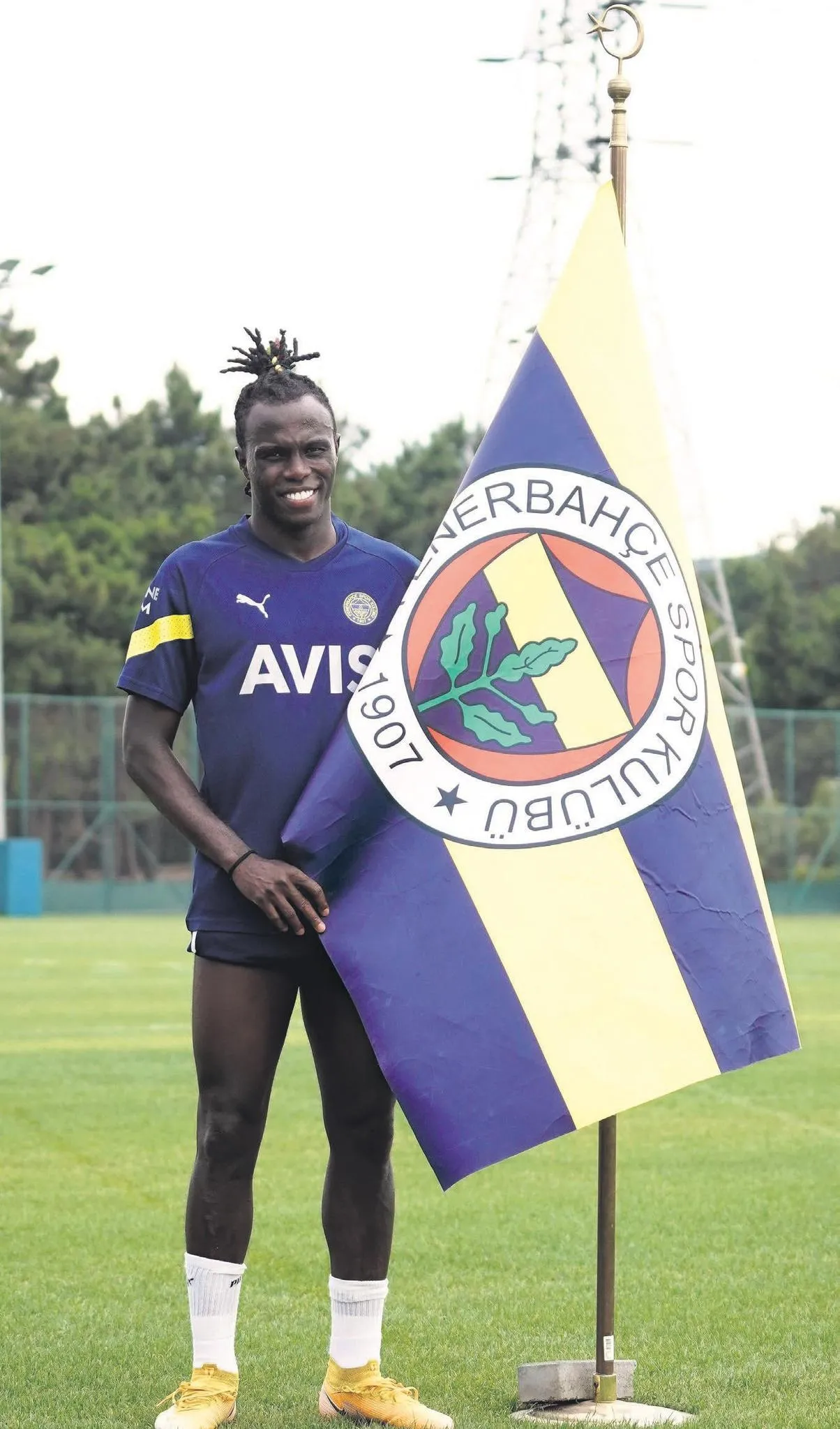 Fenerbahçe'de Bruma'ya takım bulmak için zaman karşı yarış başladı!