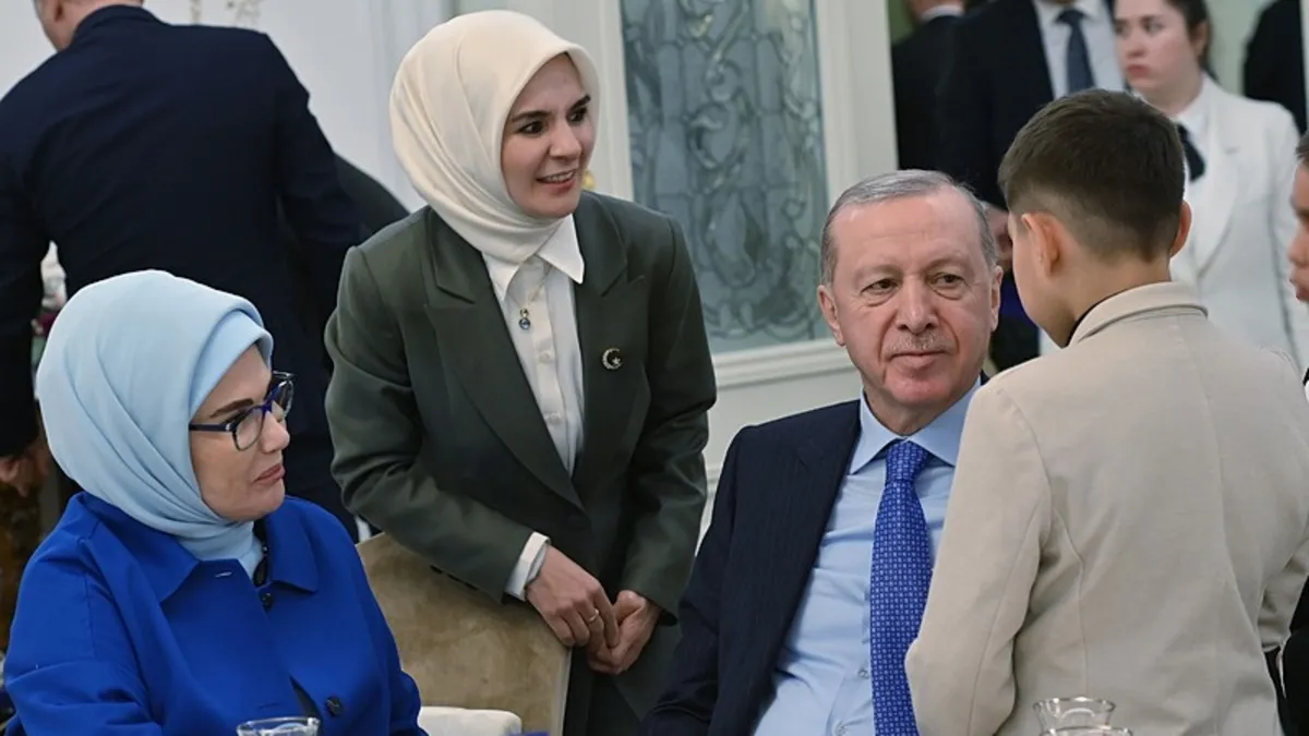 Başkan Erdoğan’a doğum günü sürprizi: Devlet himayesindeki çocuklarla iftarda buluştu
