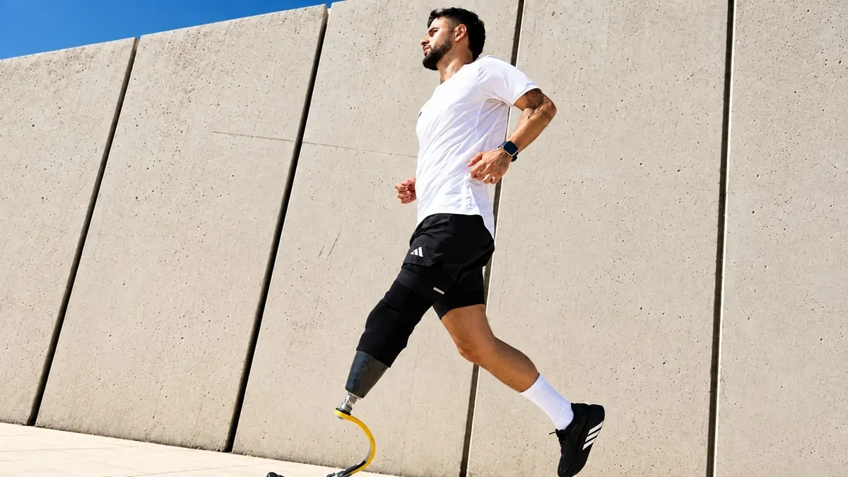 Gazzeli hukukçudan Adidas’a sert çıkış! “Katillerin imajını güzelleştirdiler”