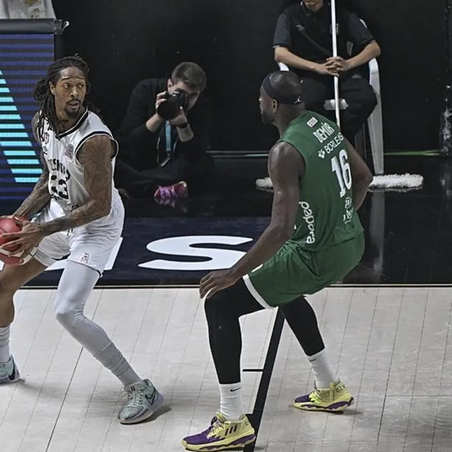 Beşiktaş Daçka’yı devirdi