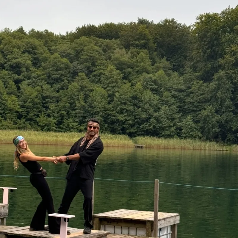 abinin-dogani-kenan-imirzaliogluna-sinem-kobaldan-ask-dolu-paylasim-omurluk-sevgilim-1771077347311.jpg ABİ’nin Doğan’ı Kenan İmirzalıoğlu’na Sinem Kobal'dan aşk dolu paylaşım: Ömürlük sevgilim-6