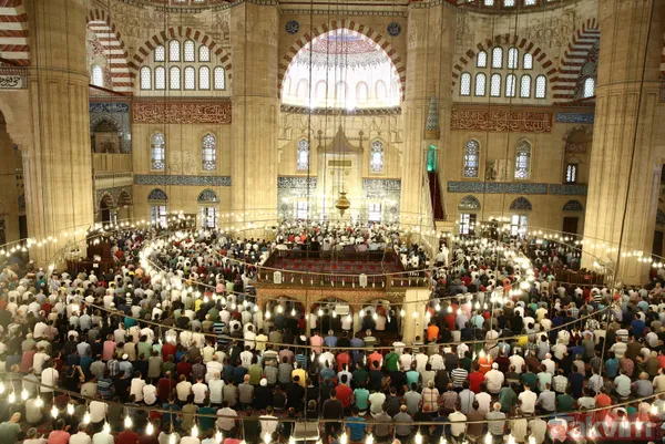 Diyanet İşleri Regaip Kandili ibadetleri faziletleri duası - Regaip Kandili namazı kaç rekattır nasıl niyet edilir - 2