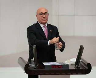 Mahmut Tanal’dan limonlu protesto