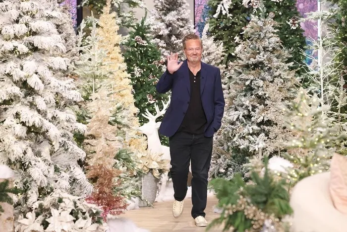 friends-yildizi-matthew-perrynin-olum-sebebi-belli-oldu-abdli-oyuncunun-cansiz-bedeni-jakuzide-bulunmustu-1702719065086.jpg Friends yıldızı Matthew Perry'nin ölüm sebebi belli oldu! ABD’li oyuncunun cansız bedeni jakuzide bulunmuştu-4