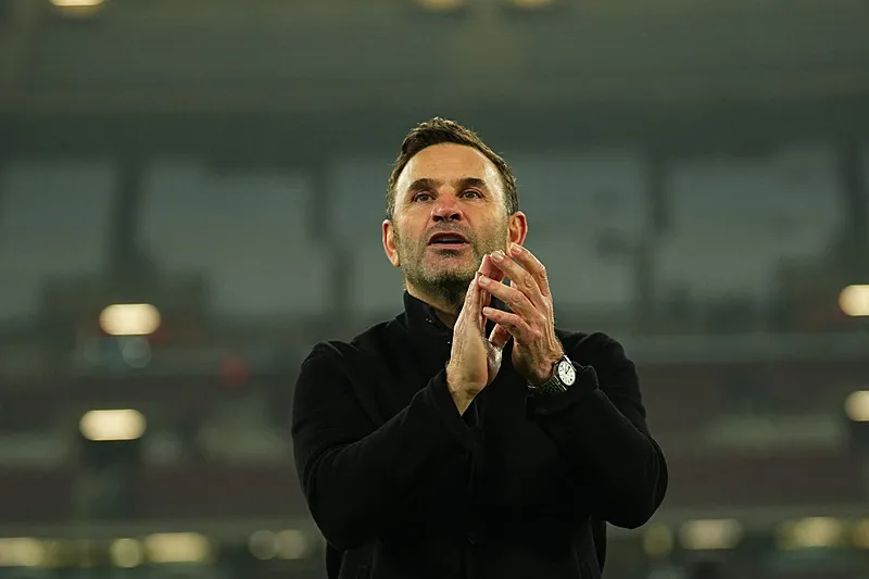 Galatasaray'da orta saha transferi bitiyor! Devler Ligi için 3. futbolcu bulundu - 1