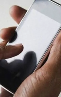 WhatsApp görünümlü gizli program!