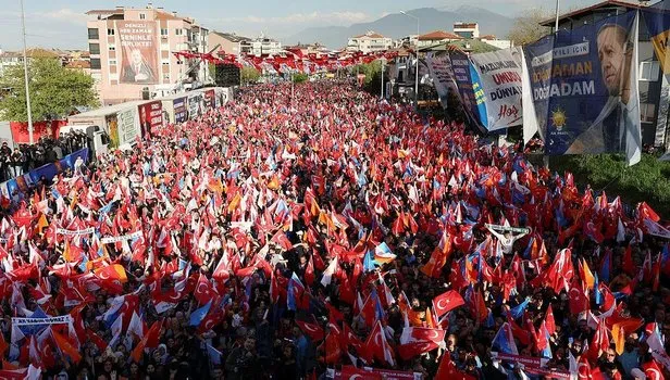 baskan-erdogandan-denizlide-onemli-aciklamalar-kilicdarogluna-pes-pese-salvolar-14-mayista-sandiga-gomecegiz-1681927593000.jpeg Başkan Erdoğan'dan Denizli'de önemli açıklamalar... Kılıçdaroğlu'na peş peşe salvolar! "14 Mayıs'ta sandığa gömeceğiz"-5