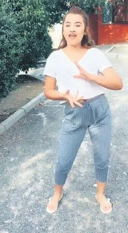 tiktok-paylasimlariyla-baslayan-kiskanclik-kavgasi-olumle-bitti-1675297440894.jpeg Tiktok paylaşımlarıyla başlayan kıskançlık kavgası ölümle bitti!-2
