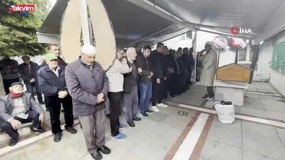 Perde asarken düşen kadın öldü