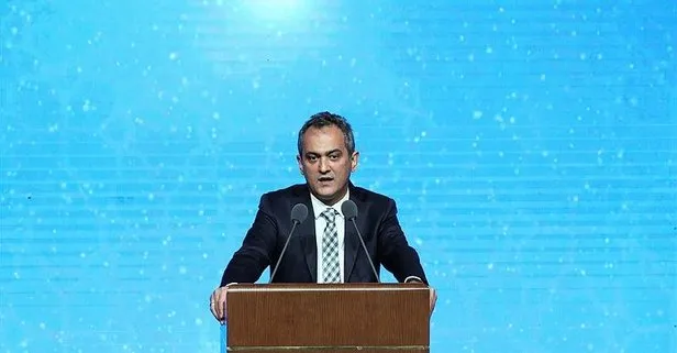 Öğretmenlikte yeni dönem! Bakan detayları duyurdu