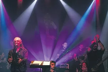 Senforock’tan unutulmaz gece! Sahnede Barış Manço rüzgarı esti