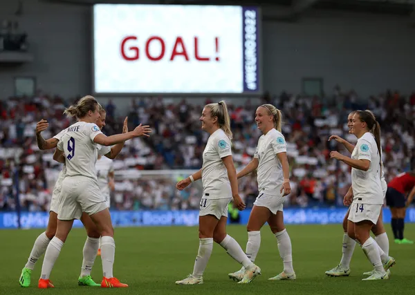 2022-avrupa-kadinlar-futbol-sampiyonasinda-avusturya-ceyrek-finalde-1657952293820.jpg 2022 Avrupa Kadınlar Futbol Şampiyonası'nda Avusturya çeyrek finalde!-3