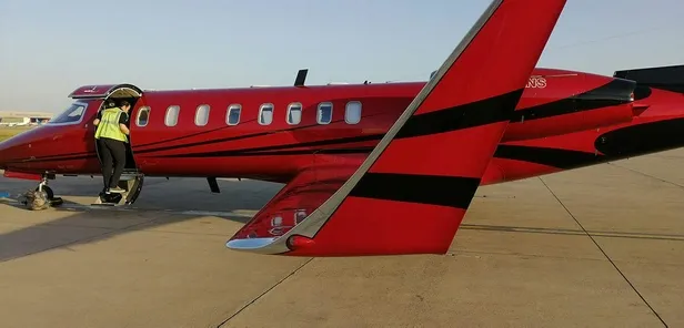 Son dakika: Türkiye'den ambulans uçakla operasyon: Tedavi olmak isteyen hasta Bakü'den İstanbul'a getirildi-2