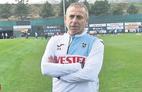 galatasarayin-arjantinli-yildizi-mauro-icardi-yine-gonulleri-fethetti-iste-o-goruntuler-1698875928189.jpeg Galatasaray’ın Arjantinli yıldızı Mauro Icardi yine gönülleri fethetti! İşte o görüntüler...-8