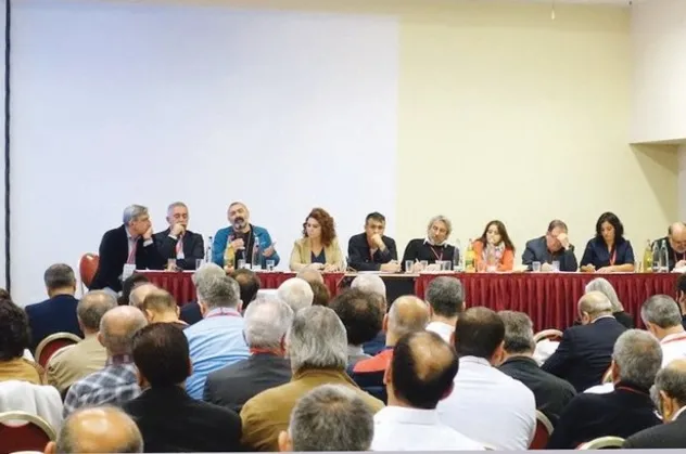 Berlin'deki konferansta Akşener selamı!