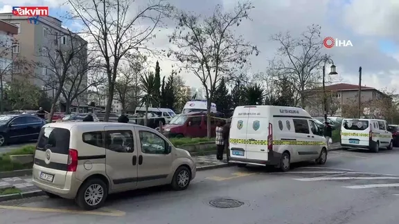 Maltepe'de kargo çalışanı araç içerisinde ölü bulundu