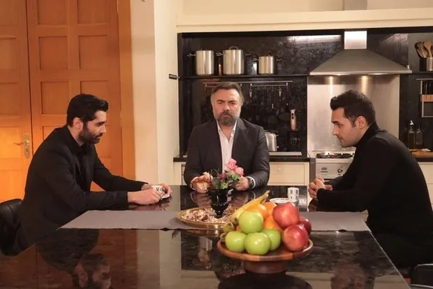 Eşkıya Dünyaya Hükümdar Olmaz son bölümde kahreden sahne! İzleyiciyi perişan etti Alpaslan diziden ayrılıyor mu?-9