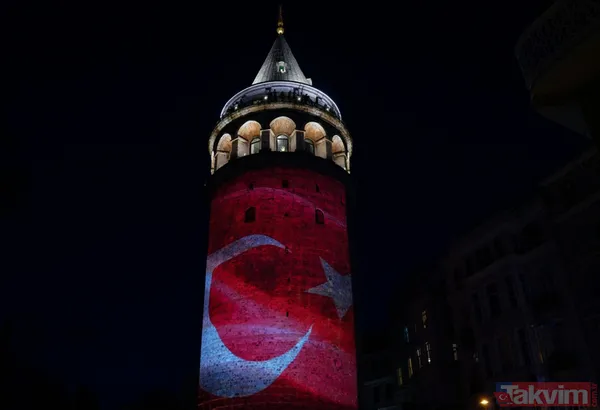 19 Mayıs coşkusu Galata Kulesi'ne yansıtıldı! - 10