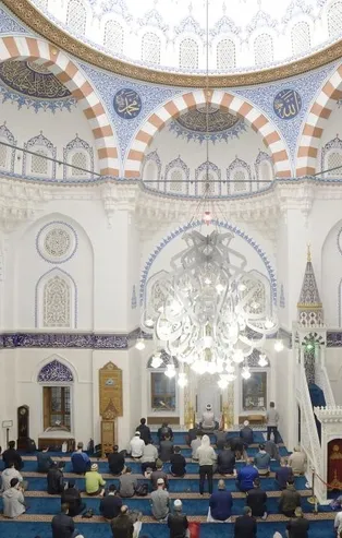 Danimarka’da ilk teravih namazı kılındı