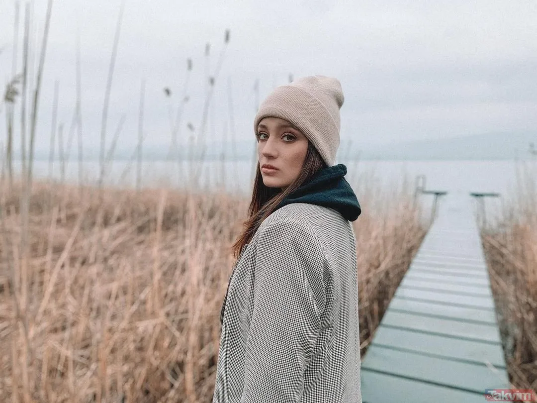Gizem Karaca imaj değiştirdi son hali sosyal medyayı ikiye böldü! Gören