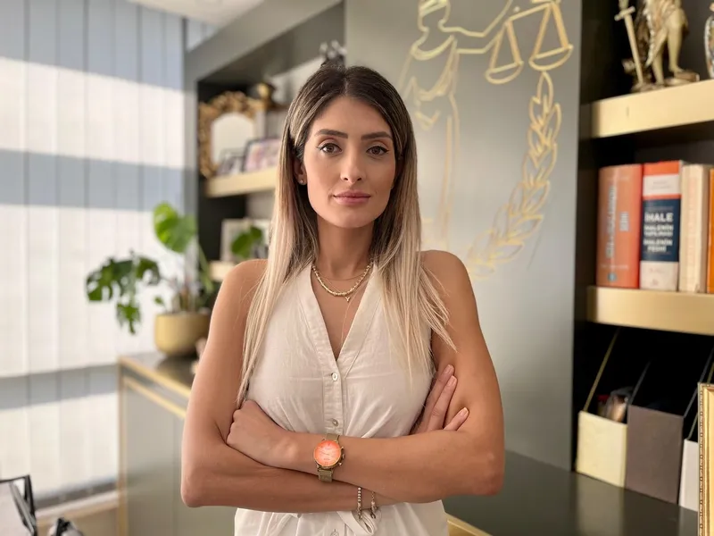 Babayiğit ailesinin Avukatı Yağmur Burçin Sayın (İHA)