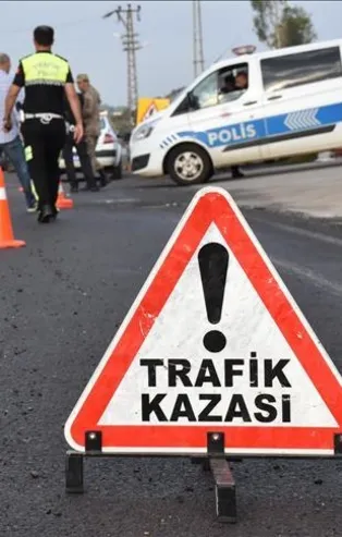 Samsun'da otomobil takla attı: 2 yaralı