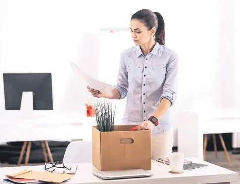 İstifa edene tazminat