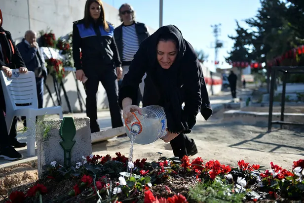 Şehit Rize Emniyet Müdürü Altuğ Verdi'nin eşinden ağlatan sözler-4
