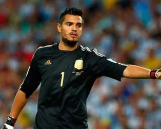 Kaleci Neto Kartal’a yakın!