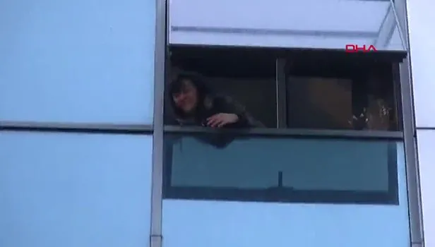 Şişli'de iş merkezinde yangın paniği