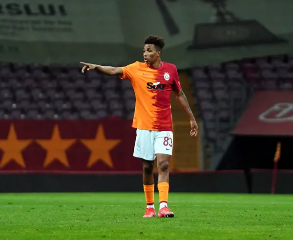 portekiz-basini-yazdi-galatasarayda-gedson-fernandes-heyecani-1641804378160.jpg