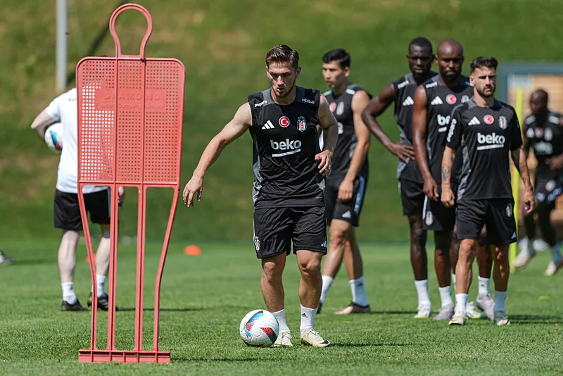 Beşiktaş'ta Hüseyin Yücel'den taraftara Talisca müjdesi! Resmen açıkladı - 3