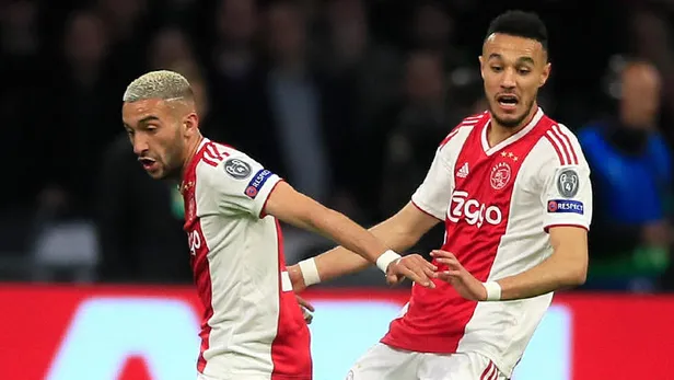 Mazraoui ve Ziyech Tottenham maçı esnasında oruç açtı-1