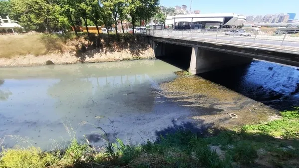 Haliç eski günlerine geri döndü! Vatandaşlar tedirgin: Haliç'ten çıkan çamuru Adalar'a döküyorlar-6