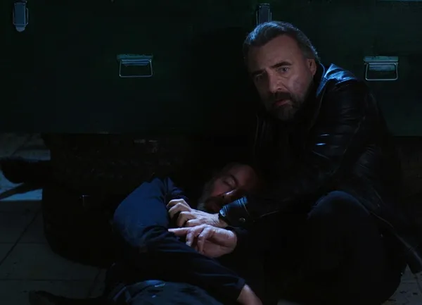 ben-bu-cihana-sigmazam-zirveye-demir-atti-1666800454313.jpg ‘Ben Bu Cihana Sığmazam’ zirveye demir attı!-5