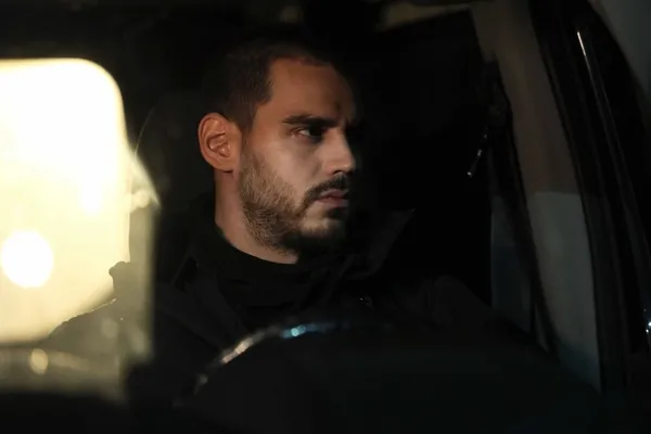 yalniz-kurt-24-bolum-2-fragmani-yayinlandi-avci-kirk-cesit-tuzak-bilirse-kurt-kirk-cesit-yol-bilirmis-derdi-ba-1667330908085.jpg Yalnız Kurt 24. bölüm 2. fragmanı yayınlandı: "Avcı kırk çeşit tuzak bilirse, kurt kırk çeşit yol bilirmiş derdi babam"-4