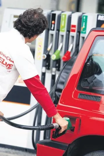 calisma-bakani-vedat-bilginden-onemli-aciklamalar-sirada-eyt-ve-sozlesmeli-var-1656794164439.jpeg Çalışma Bakanı Vedat Bilgin'den önemli açıklamalar: Sırada EYT ve sözleşmeli var-4