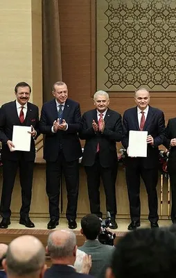 Yerli otomobili üretecek firmaların hisseleri fırladı