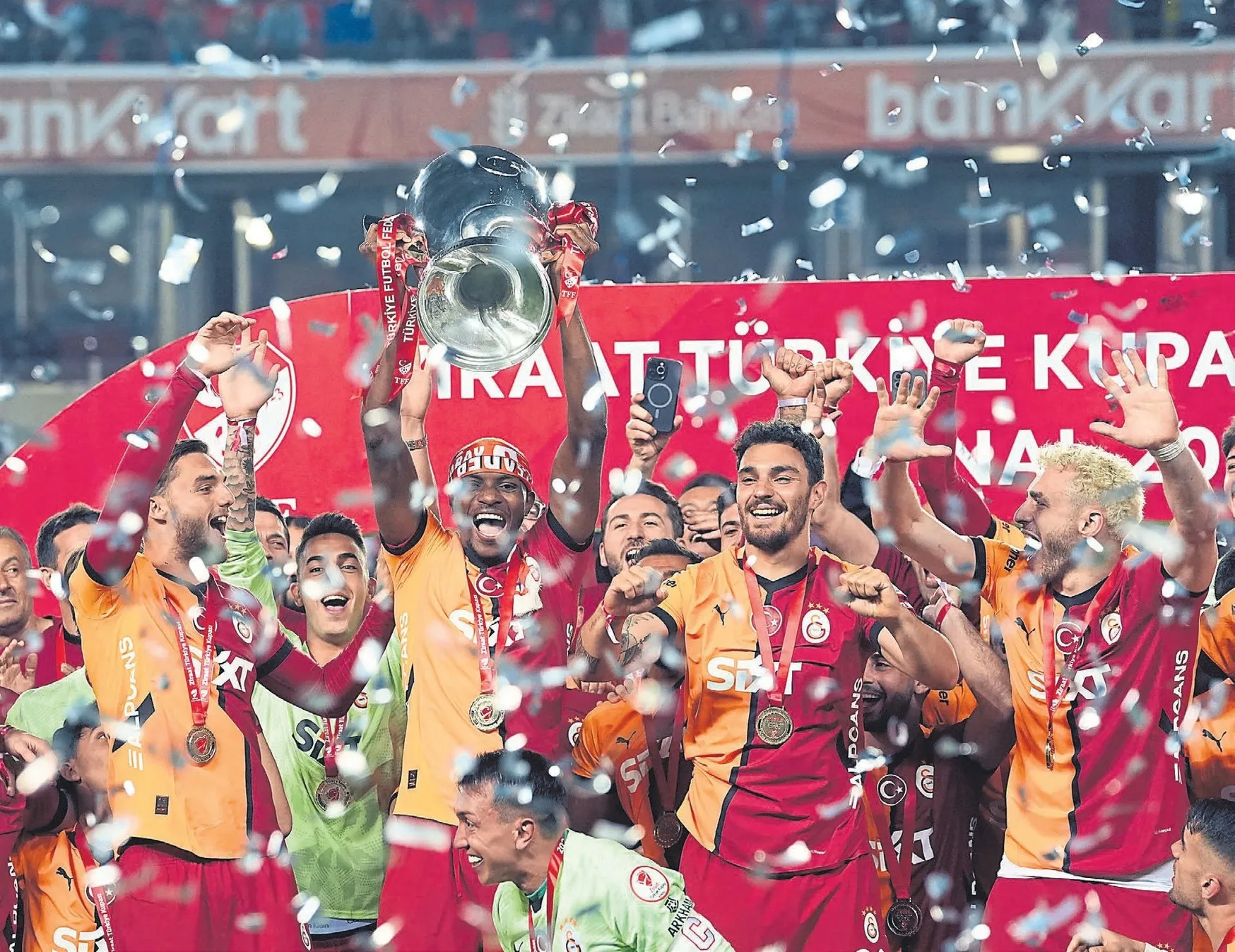 Bugün günlerden şampiyonluk