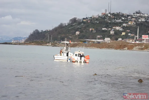 Rize'de korku dolu anlar! Eğitim filikası alabora oldu: 14 öğrenci ve akademisyen denize düştü - 11