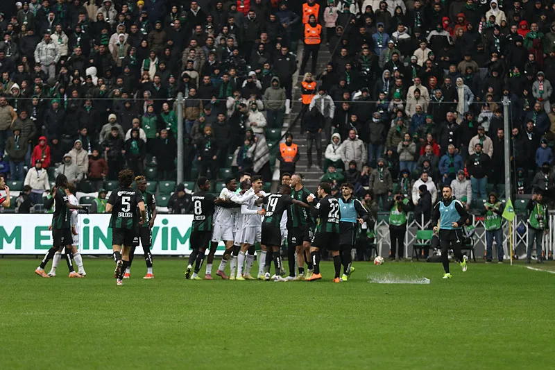 Spor yazarları Kocaelispor - Beşiktaş maçını değerlendirdi! "Cerny takıntısı" - 2