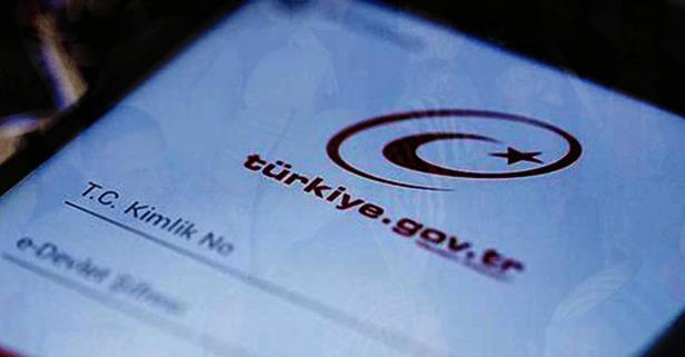 Umreye giden 1356 kişiye şok! PTT memuru e-devlet şifrelerini ele geçirip... | Yurt dışından telefon alanlar önce pasaportuna baksın!