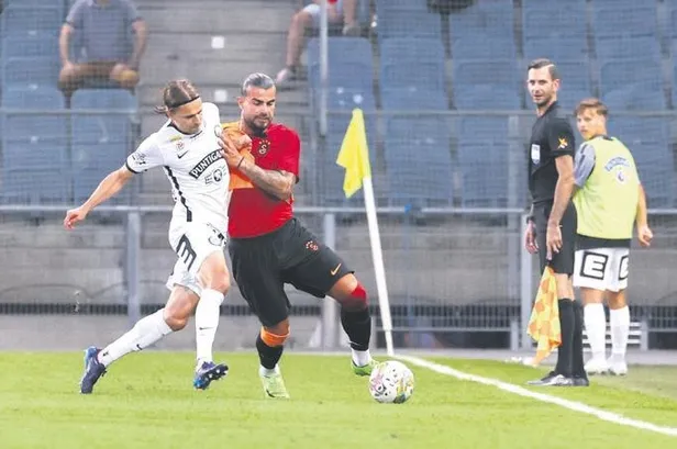 kulliyede-tarihi-bulusma-baskan-erdoganin-katilimiyla-sut-ve-gol-turk-futbol-tarihi-sergisi-aciliyor-spor-habe-1667349865141.jpeg Külliye’de tarihi buluşma! Başkan Erdoğan’ın katılımıyla, “Şut ve Gol: Türk Futbol Tarihi Sergisi” açılıyor | Spor haberleri-4