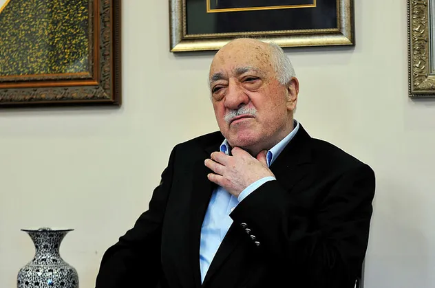 FETÖ'cülerden birbirlerine ajanlık testi!