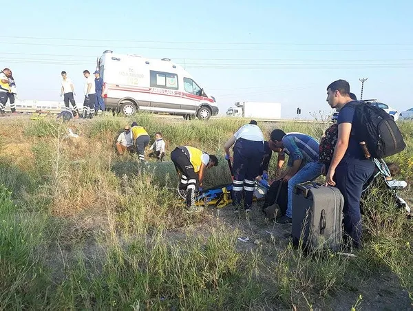 Ankara'da yolcu otobüsü tarlaya girdi 15 kişi yaralandı-2
