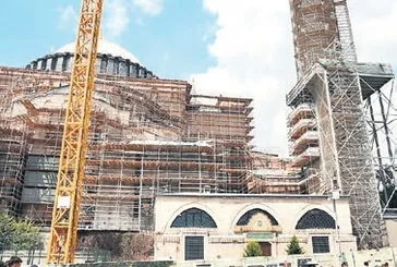 Ayasofya’ya deprem zırhı