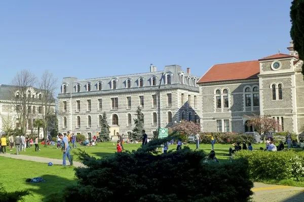 Istanbul Ankara Izmir Universiteler Tatil Mi Tatil Olan Universiteler Hangileri Universite Tatil Haberleri Takvim