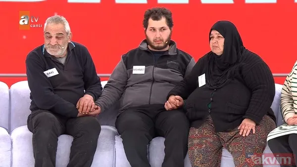 Sevgi Hanım Canlı Yayına Telefonla Bağlanarak Anne Ve Babasının Bir Yaşındayken Ayrıldığını, Şu An 28 Yaşında Olduğunu Ve Babasından Destek Göremediğini...